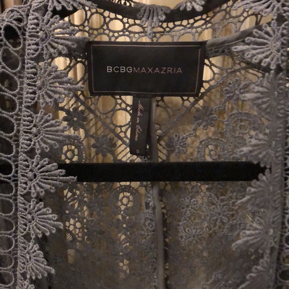 Beautiful BCBGMAXAZRIA cardigan size S - Picture 3 of 4